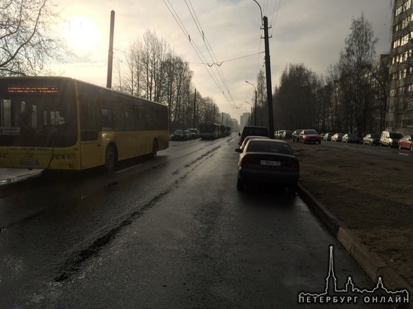 На Придорожной аллея 21 несколько аварий,актуально на 07:00