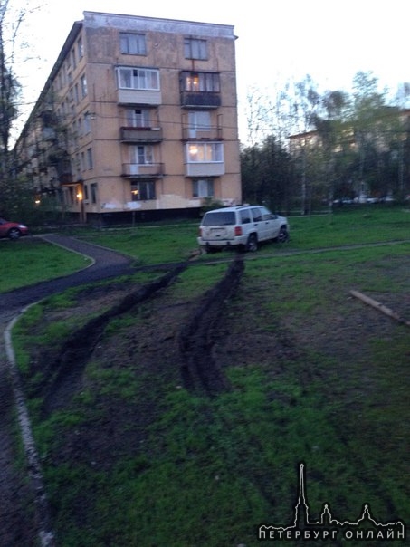 московские долбоящеры с удостоверением судьи!!!! полиция 0 внимания! завтра будет письменная жалоба ...