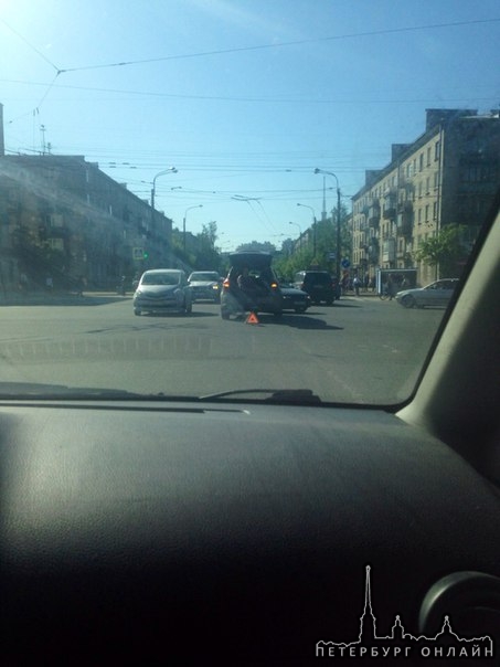 Перекрёсток Ланского шоссе и Новосибирской