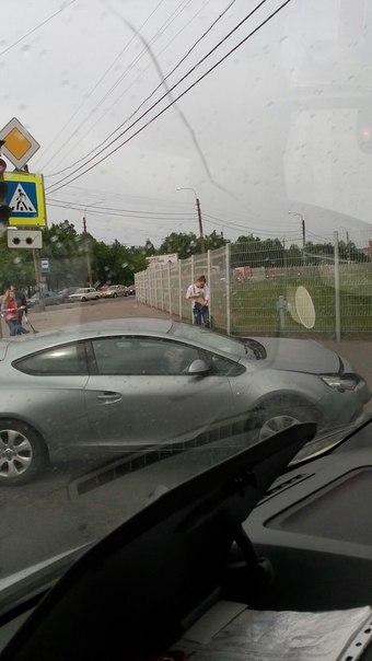 ДТП на перекрестке Фучика и Бухарестской. Службы на месте