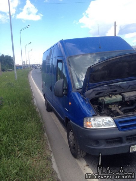 По пути в Колпино сломалась машина , вся солярка на дороге ( только с сервиса забрал ) прошу кто мож...