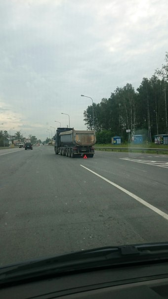 Съезд с кольца на Колтушское шоссе. Справа гетц подлез (на ходу было не сфоткать, поэтому его не вид...