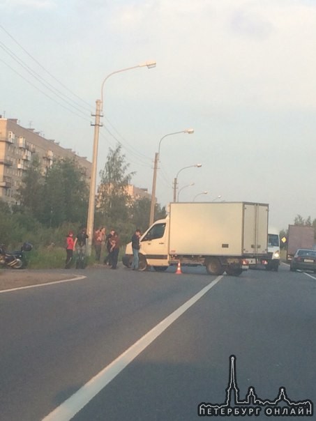 ДТП в Понтонной, сбили мотоциклиста, без жертв. Пробки нет!