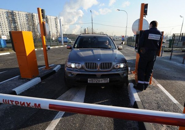 С начала 2016 года в нашем районе угнали 56 автомобилей(больше всего из новостроек в Горелово), раск...