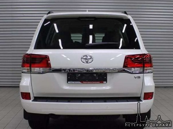 13 августа Угнали Toyota Land Cruiser 200, 2016 года, белый, к606ов161