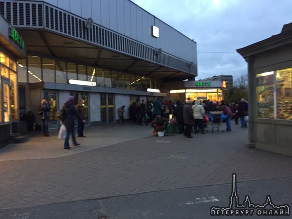 Через Академическую не вариант(