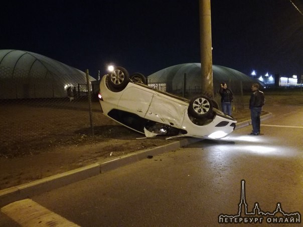 Комуны и передовиков, на повороте. Все целы. Водила бухой.