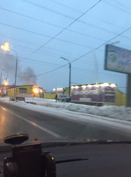 2 часа назад в Кудрово горели бытовки.