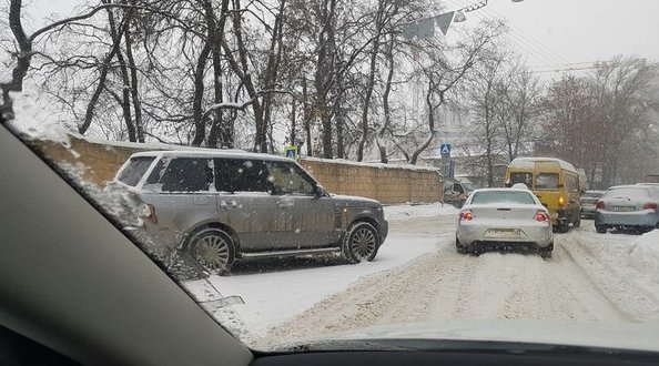 ДТП на перекрёстке Киевской и Заозёрной улиц.