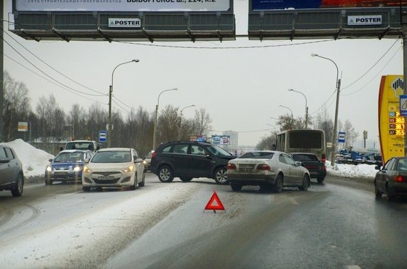 Авария на Выборгском шоссе.
