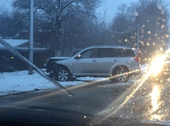 Ещё одни не разъехались, в Ропше