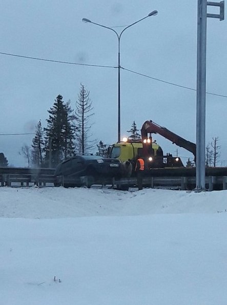 Повис, приозерское шоссе