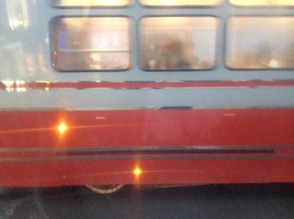 Сломался старый трамвай на Владимирской площади. Пробка в 15:55
