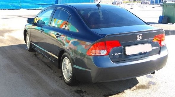 В ночь на 24 декабря на Дачном от дома 23 корп 7 угнали автомобиль Honda Civic