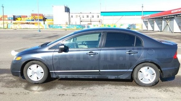 В ночь на 24 декабря на Дачном от дома 23 корп 7 угнали автомобиль Honda Civic