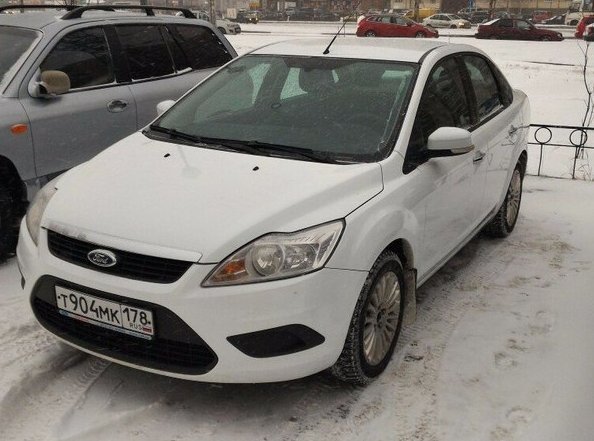 26 декабря от метро звездная был угнан автомобиль Ford Focus 2 рестайлинг белого цвета.