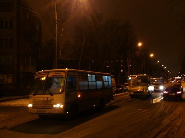 На Бестужевской улице столкнулись две маршрутки 369-17 пострадавших нет служб нет