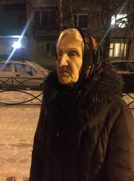 Друзья! Вчера вечером ,на остановке на Белорусской нашли бабушку ,на вид 80-85 лет .Она ничего не по...