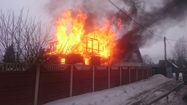 В деревне Касимово , Всеволожского района Лен обл сгорел дом,все живы,никто не пострадал
