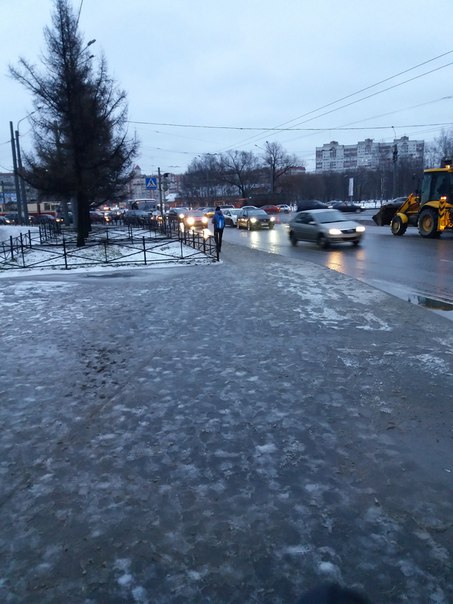 ДТП на перекрёстке Светлановского и Тихорецкого в сторону пионерки