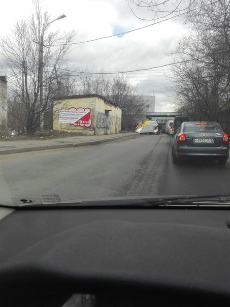 Газель не прошла под Сортировочными мостами.