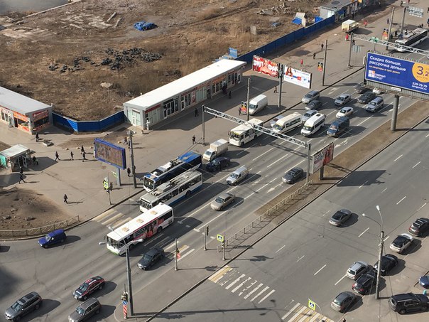 Авария на Коломяжском проспекте, перед поворотом на Богатырский