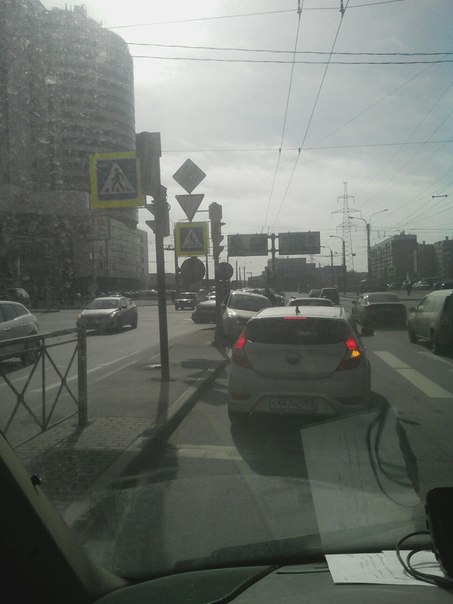 ДТП на перекрёстке Богатырского проспекта и Гаккелевской улицы
