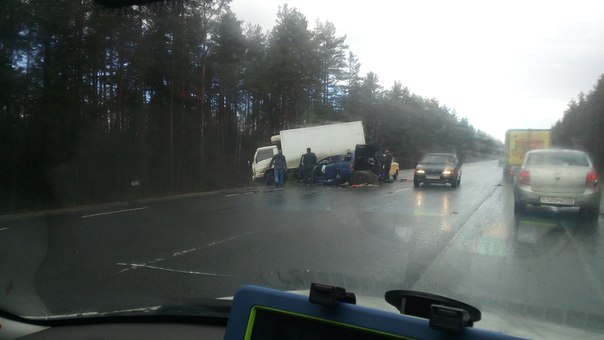 В Гатчинском районе, километра полтора от Рождествено в сторону Луги, Гольф скорее всего с двухсотым...