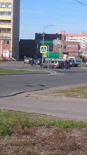 Брестский бульвар х маршала Захарова.