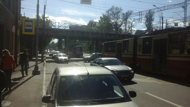 ДТП, трамваи стоят в сторону Сампсониевского