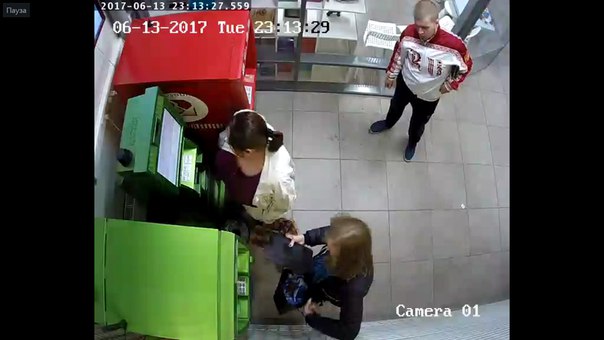 Планшет Леново был забыт на банкомате в SPAR ТЦ Дудергофский.