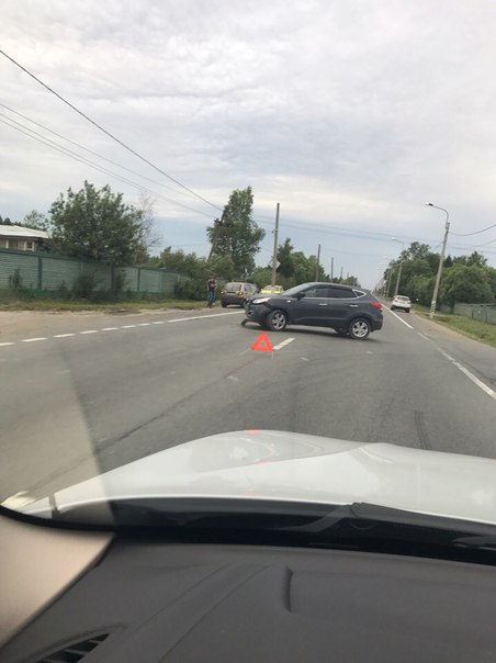 Авария на Волхонском шоссе у Володарки. Одна полоса перекрыта.