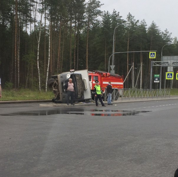 Газель перевернулась на Дороге в Каменку