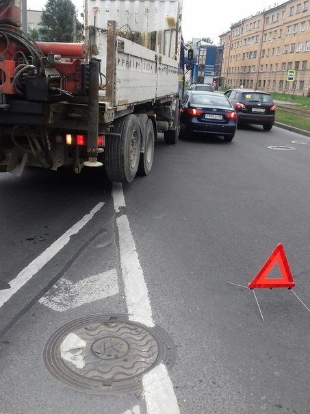 Дтп в сторону Рыбацкого. МАН притер Элантру