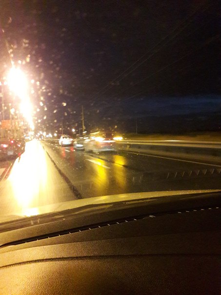 На Приморском шоссе в сторону Ольгино, ДТП в крайнем правом ряду. Дпс на месте