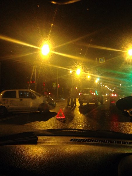 Авария на Выборгском шоссе, рядом с Сертолово. В 22:50