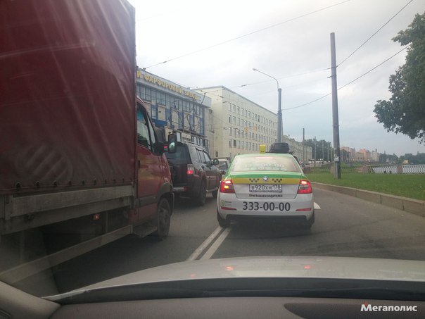 Дтп на пр. Обуховской обороны после Володарского моста в сторону елизаровской. Ищите объезд. Там буд...