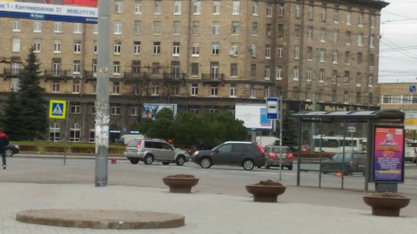 Авария на круге Комсомольской площади