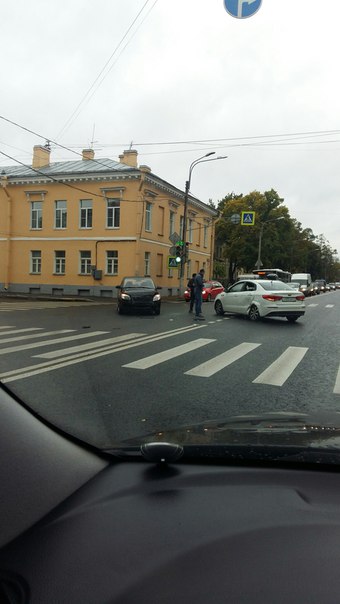 На Санкт-Петербургском у Фонтанов. Держитесь правой стороны.