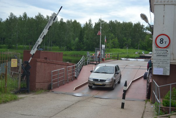 Ночью с 10 на 11 октября в Пушкине, Детскосельский бульвар был угнан автомобиль renault logan 1.4 бе...