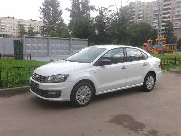 С 5 по 11 ноября с улицы Димитрова от дома 32 угнали мою ласточку Volkswagen Polo sedan белого цвета...