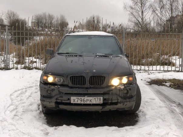 Ночью 19 декабря с 02.00-04.00 от дома 20 на улице Композиторов был угнан автомобиль отца BMW X5 ,чё...