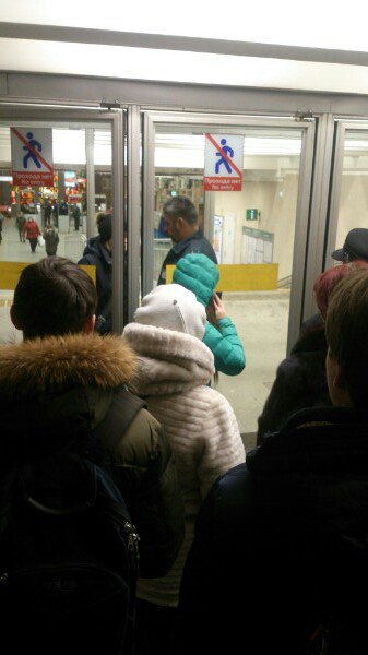 С 16:36 станция Новочеркасская закрыта из-за бесхозного предмета