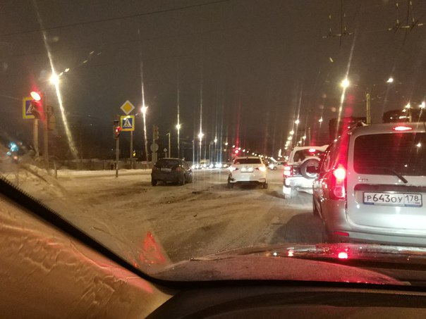 Пересечение Светлановского и Суздальского.