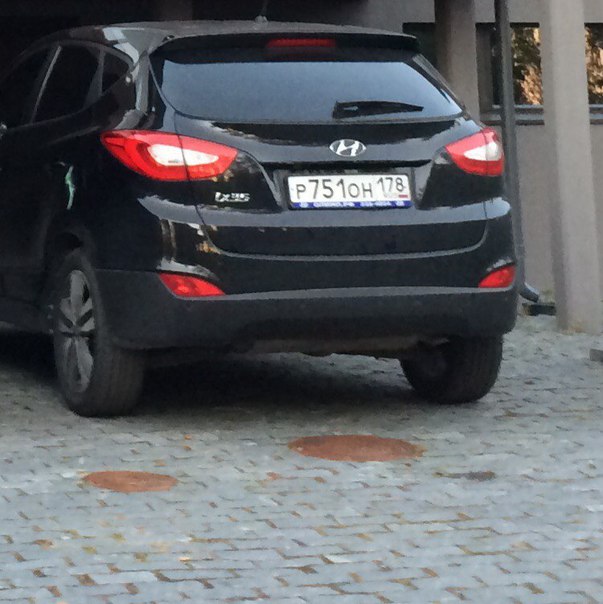 С 25 на 26 января ночью во дворе дома 74к1 на Ленинском Проспекте угнали автомобиль Hyundai ix35, че...