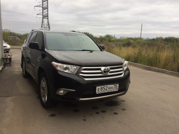 23.01 в 17:30 в Выборгском р-не с ул Есенина от д 1 был угнан автомобиль Toyota Highlander черного ц...