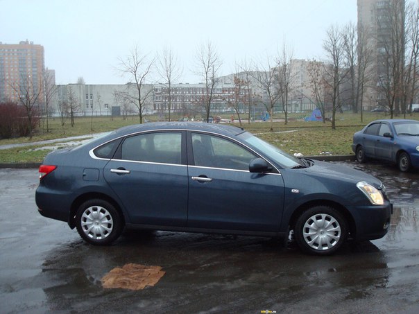 В ночь с 12 на 13 января от дома 25/3 по улице Тамбасова был угнан автомобиль Nissan Almera серо-син...