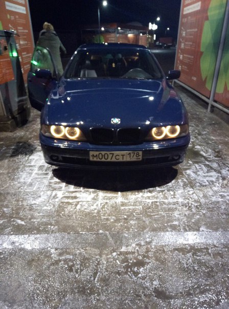 В период 12 по 13 февраля в Гатчине с ул. Карла Маркса 61 был угнан а/м BMW 530 e39 темно-синего цве...