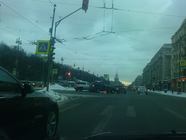 На Московском проспекте на пересечении с Кузнецовской тройничек.
