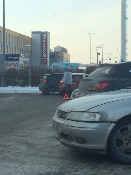 Заблокировали один из выездов парковки Гранд Каньона!